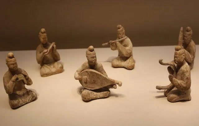 6288901bfe867ed69cefed853fc59d24.jpeg 6288901bfe867ed69cefed853fc59d24.jpeg